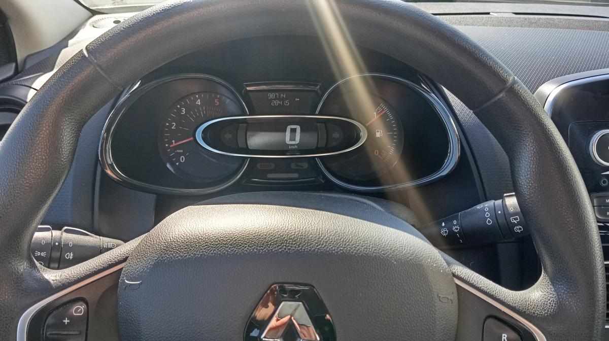 renault-clio-1-5-blue-dci-2019-diesel-1461cc