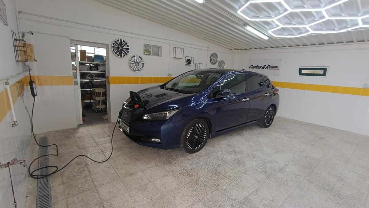 nissan-leaf-40-kwh-2023-eletrico