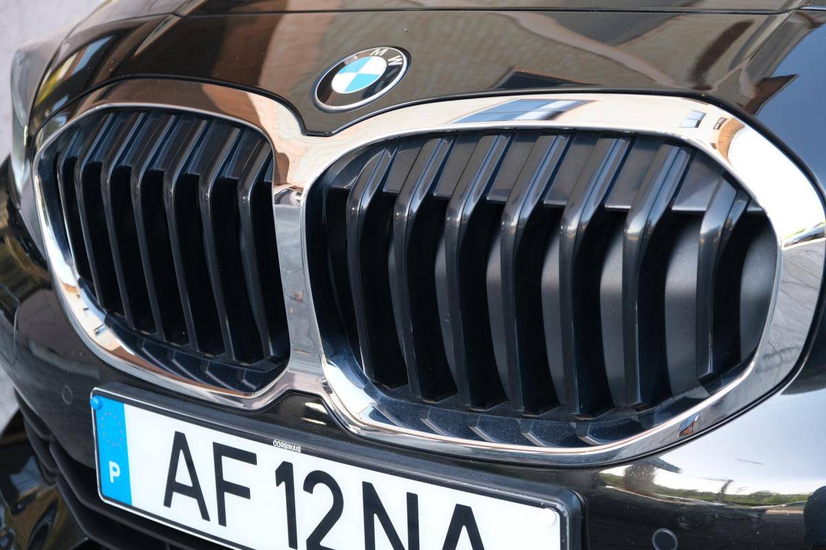 bmw-serie-1-2021-diesel-1496cc