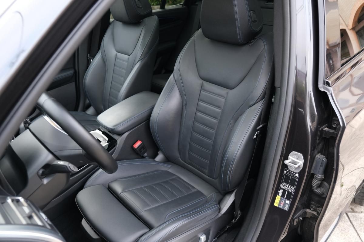 bmw-ix3-2023-eletrico-500cc