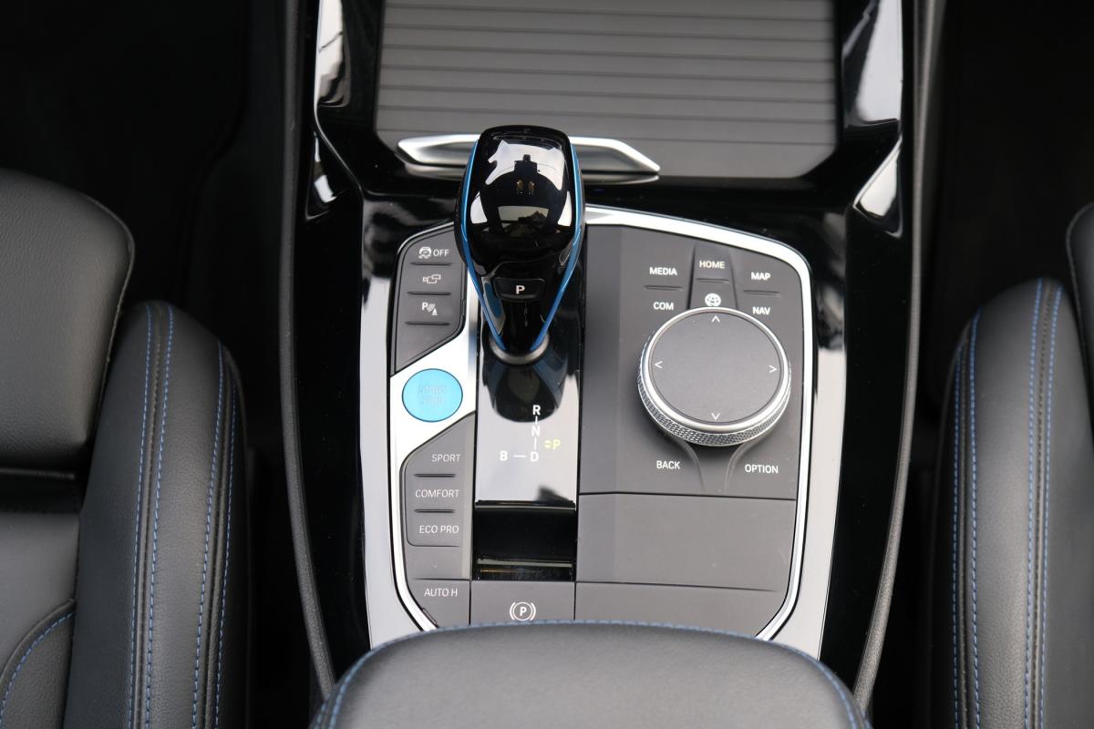 bmw-ix3-2023-eletrico-500cc