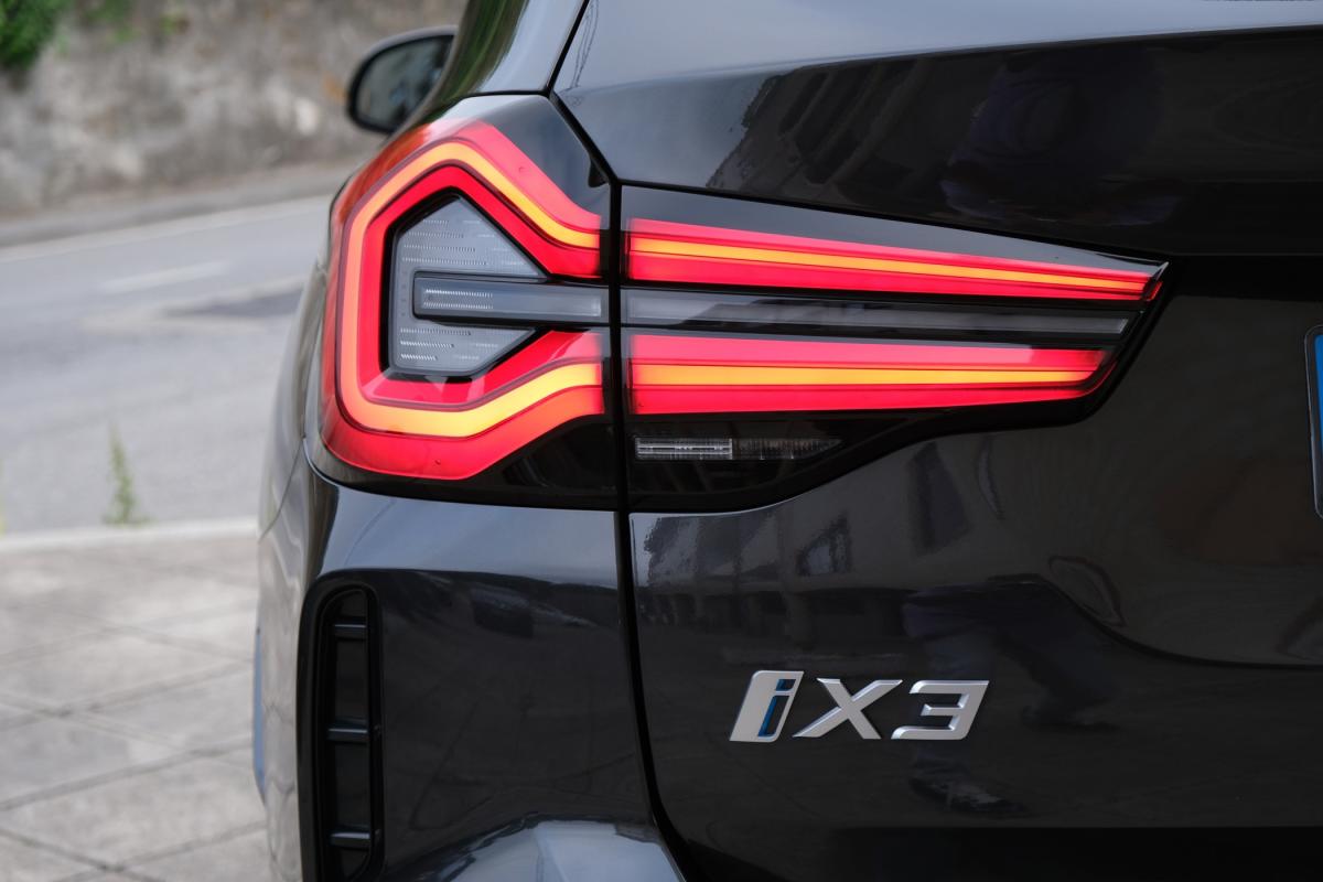 bmw-ix3-2023-eletrico-500cc