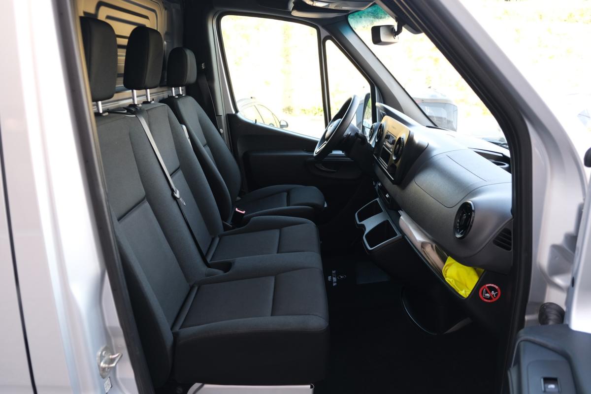 mercedes-benz-sprinter-2018-diesel-2143cc