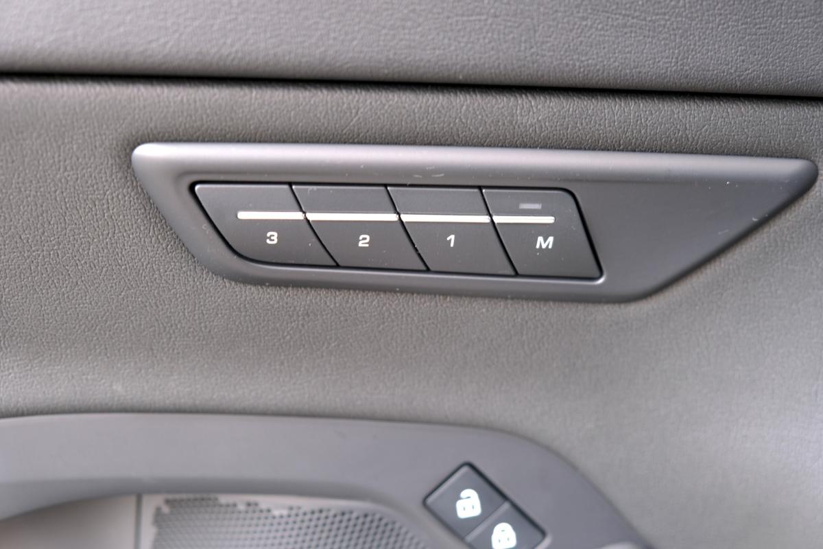 jaguar-e-pace-2023-hibrido-a-gasolina-1498cc