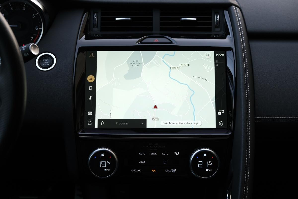 jaguar-e-pace-2023-hibrido-a-gasolina-1498cc