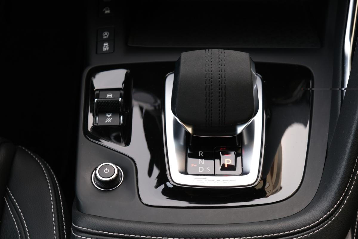 jaguar-e-pace-2023-hibrido-a-gasolina-1498cc