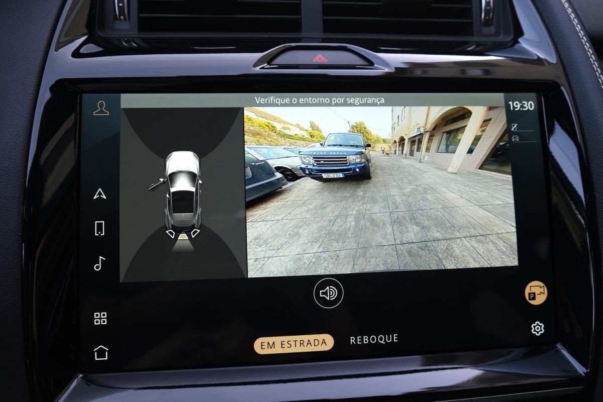 jaguar-e-pace-2023-hibrido-a-gasolina-1498cc