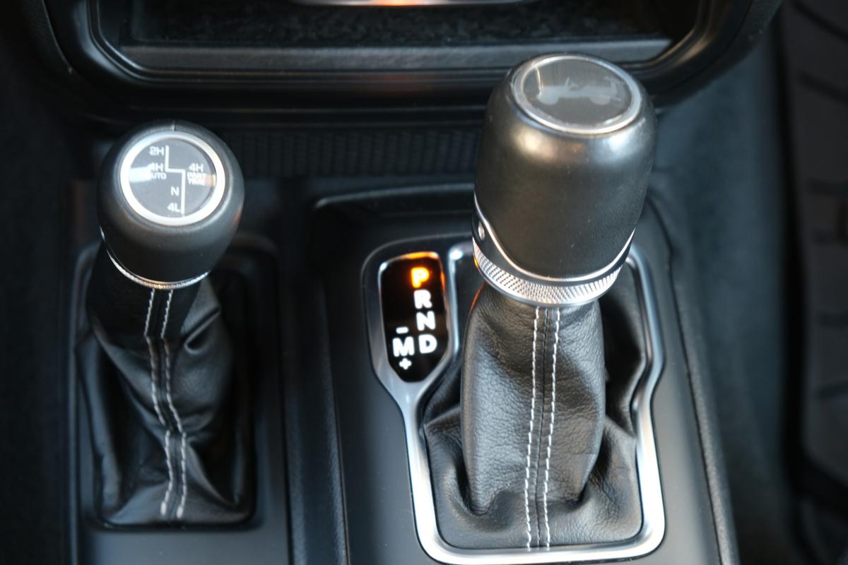 jeep-wrangler-2022-hibrido-a-gasolina-1995cc