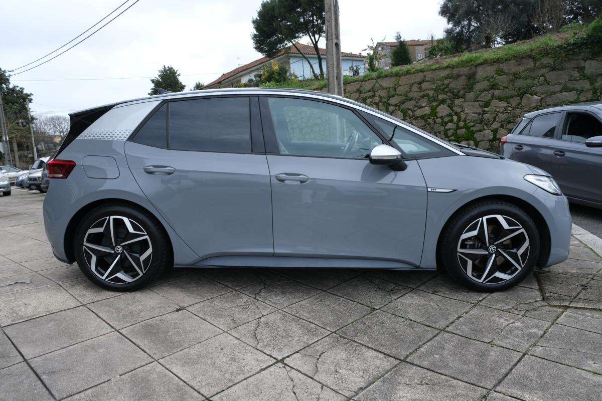 volkswagen-id-3-2020-eletrico-500cc
