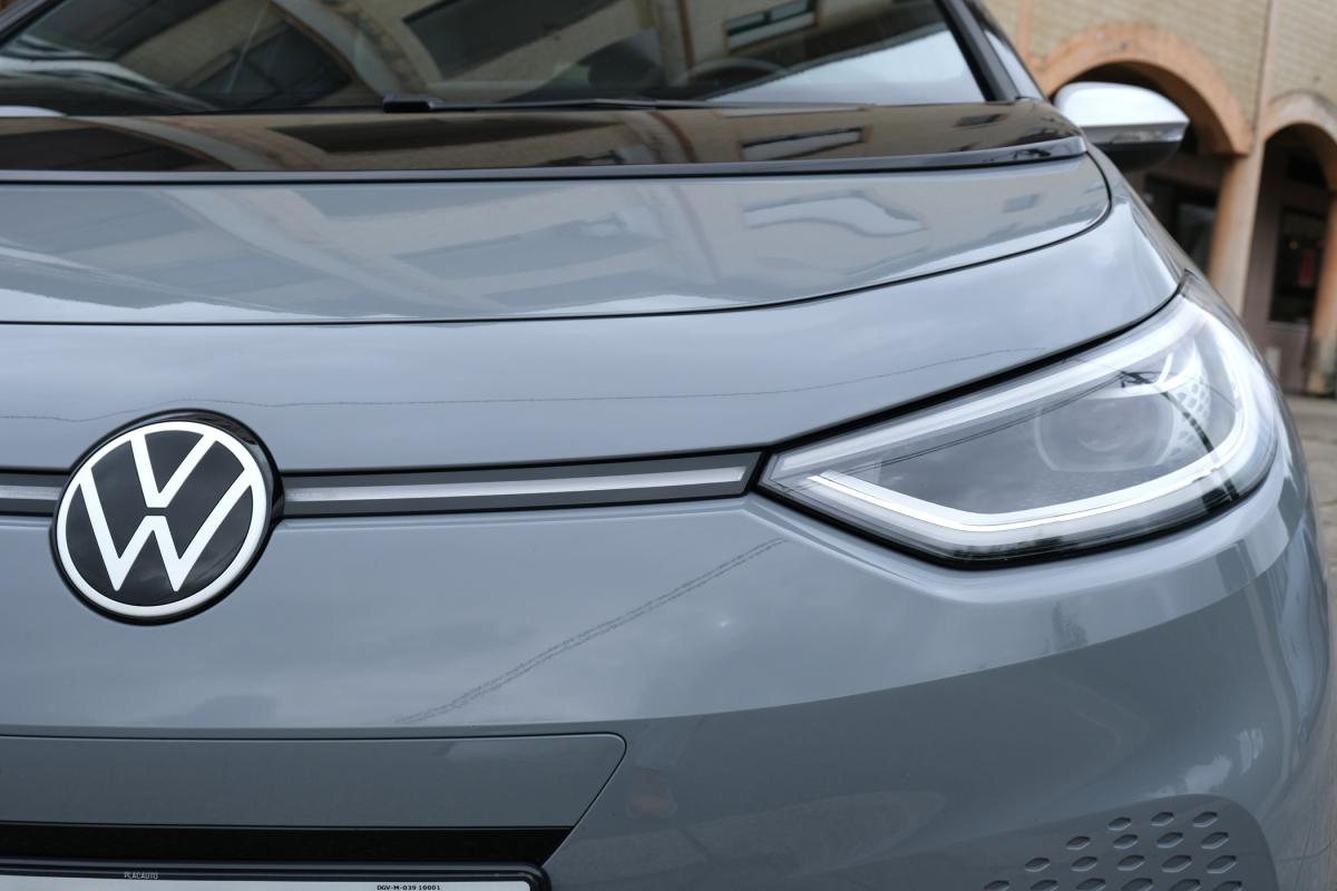 volkswagen-id-3-2020-eletrico-500cc