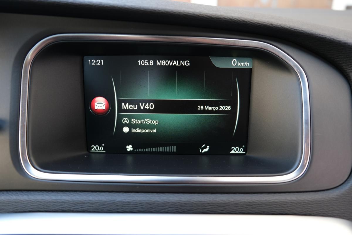volvo-v40-2016-diesel-1969cc