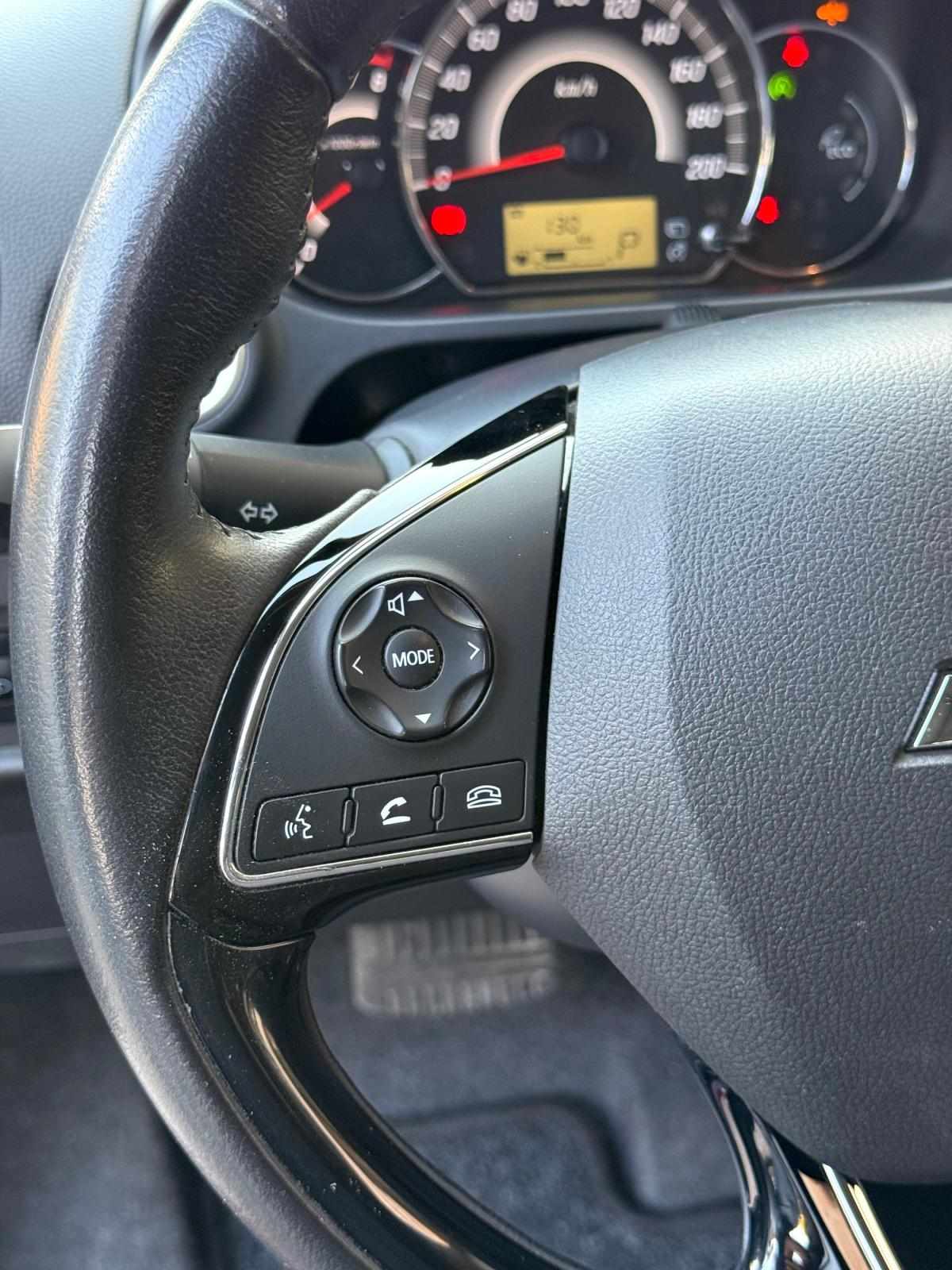 mitsubishi-space-star-2017-gasolina-1193cc