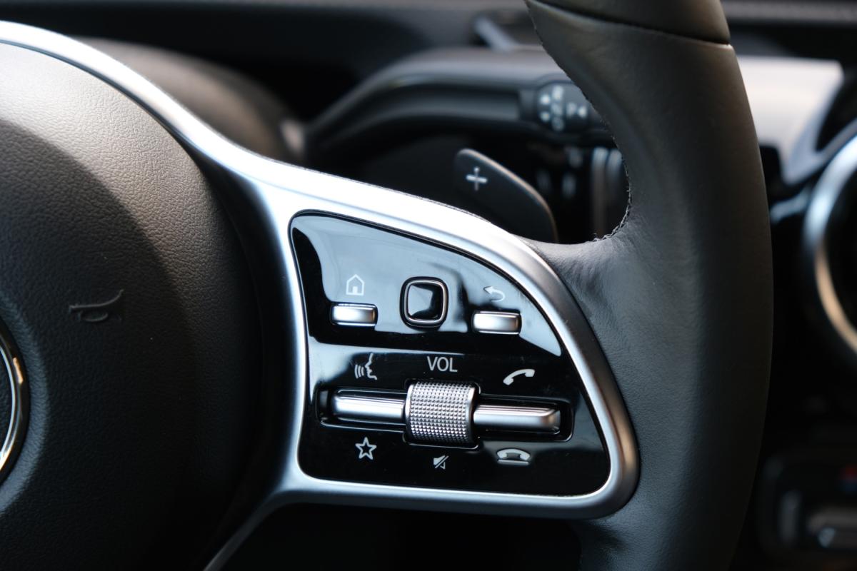 mercedes-benz-cla-2019-gasolina-1332cc
