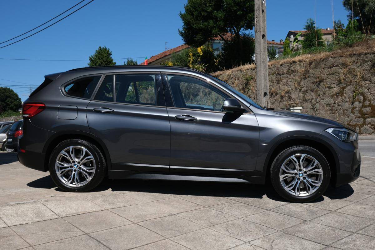 bmw-x1-2020-hibrido-a-gasolina-1499cc
