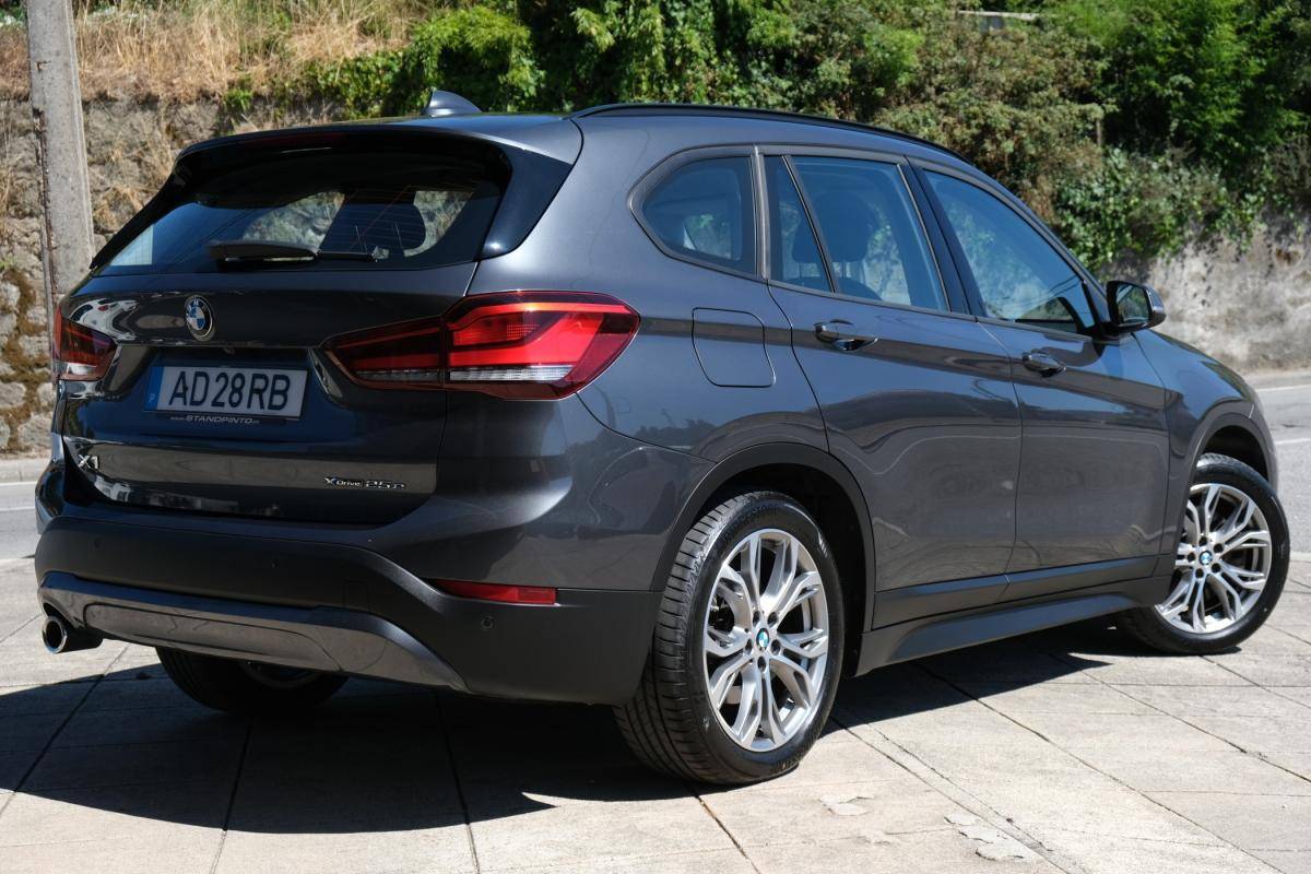 bmw-x1-2020-hibrido-a-gasolina-1499cc
