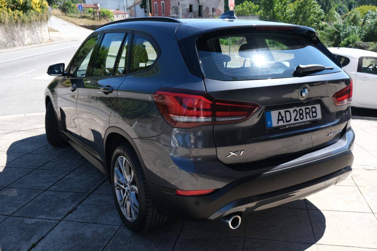 bmw-x1-2020-hibrido-a-gasolina-1499cc