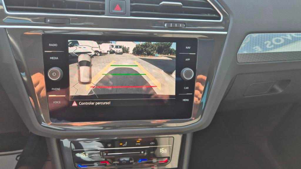 volkswagen-tiguan-2-0-tdi-bluemotion-2022-diesel-1968cc