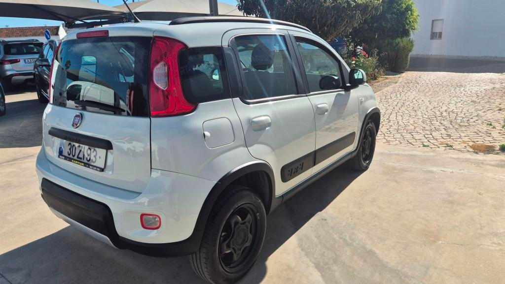 fiat-panda-0-9-84cv-2019-gasolina-875cc