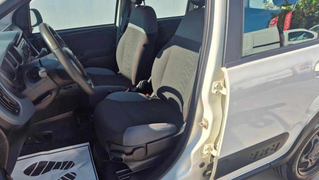 fiat-panda-0-9-84cv-2019-gasolina-875cc