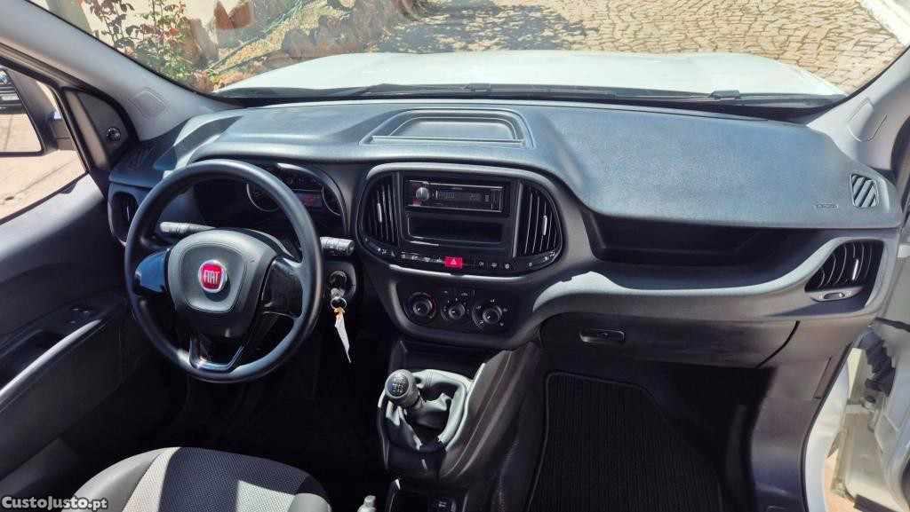 fiat-doblo-1-6-120cv-2021-diesel-1598cc
