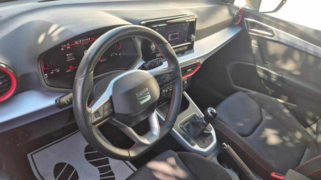 seat-arona-1-0-ecotsi-2023-gasolina-999cc