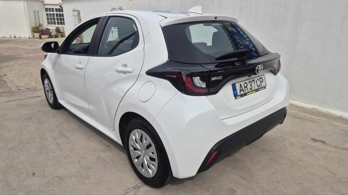 toyota-yaris-1-0-vvt-i-2022-gasolina-998cc