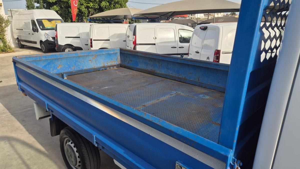 renault-master-2-3-145cv-2022-diesel-2299cc
