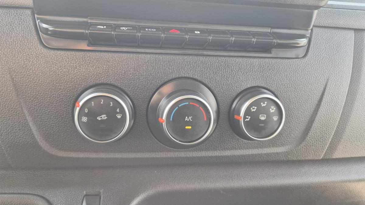 renault-master-2-3-145cv-2022-diesel-2299cc