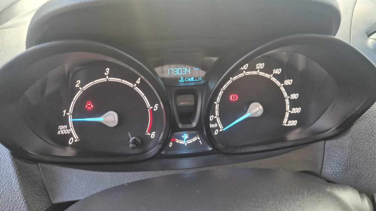 ford-transit-courier-1-5-tdci-2020-diesel-1499cc