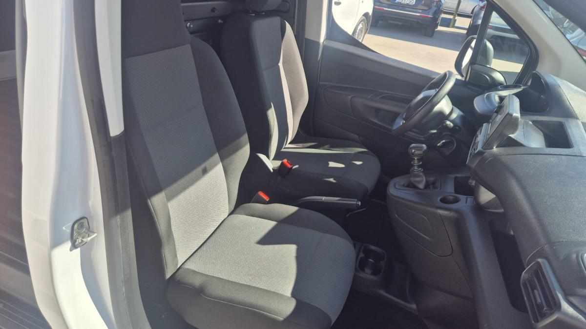 peugeot-partner-1-5-bluehdi-2023-diesel-1499cc