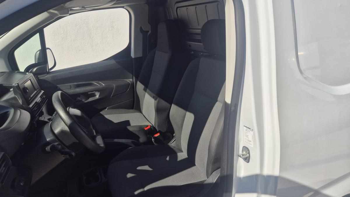 peugeot-partner-1-5-bluehdi-2023-diesel-1499cc