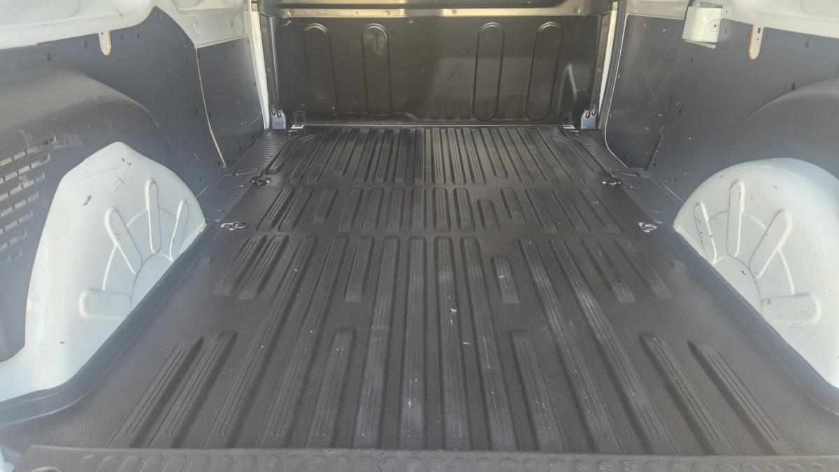 renault-kangoo-1-5-95cv-2021-diesel-1461cc