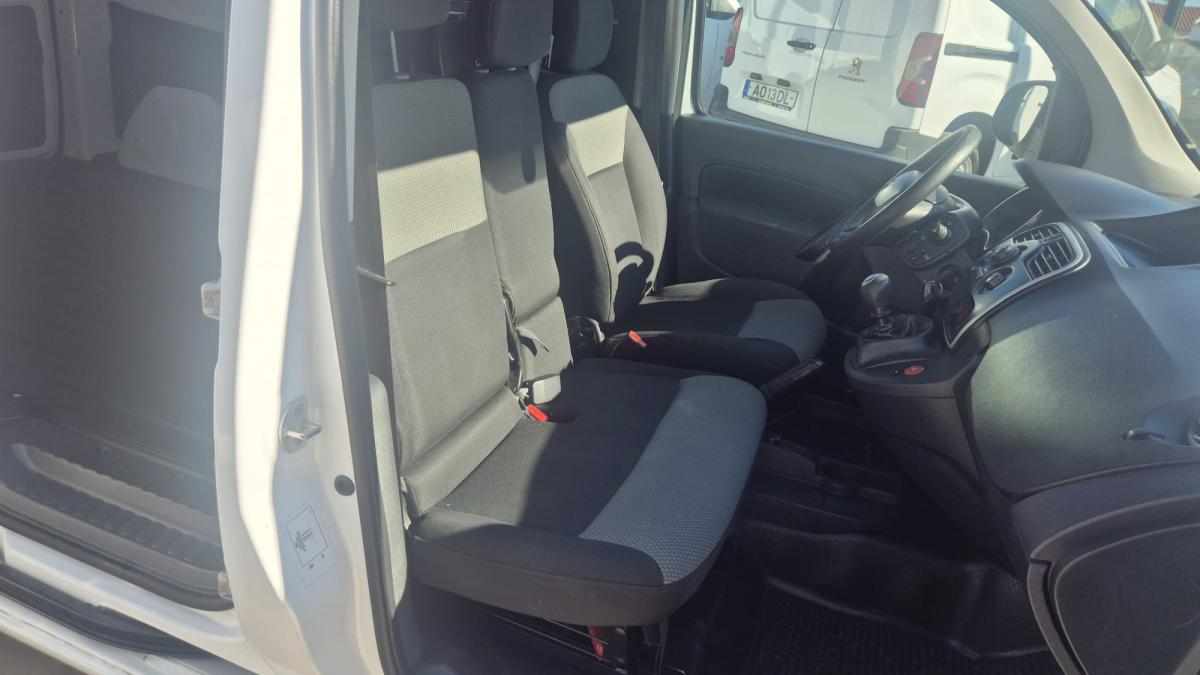 renault-kangoo-1-5-95cv-2021-diesel-1461cc