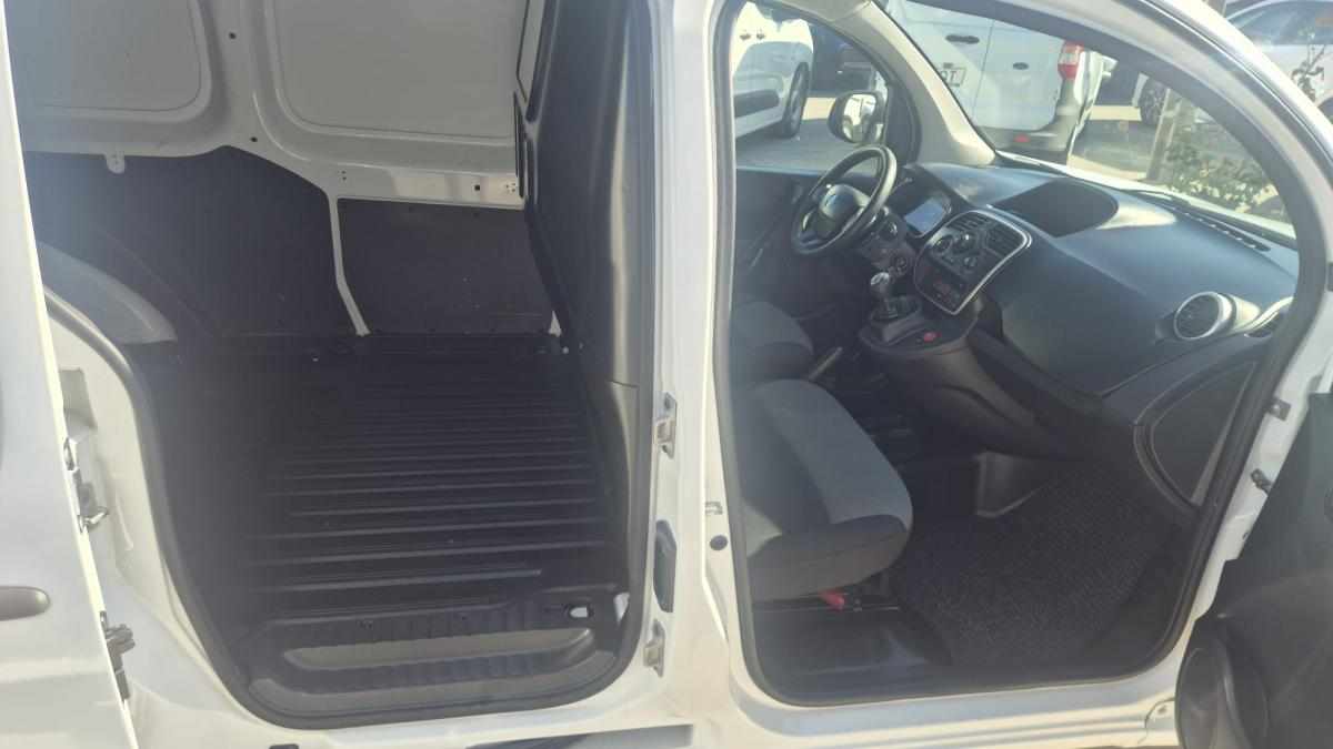 renault-kangoo-1-5-95cv-2021-diesel-1461cc