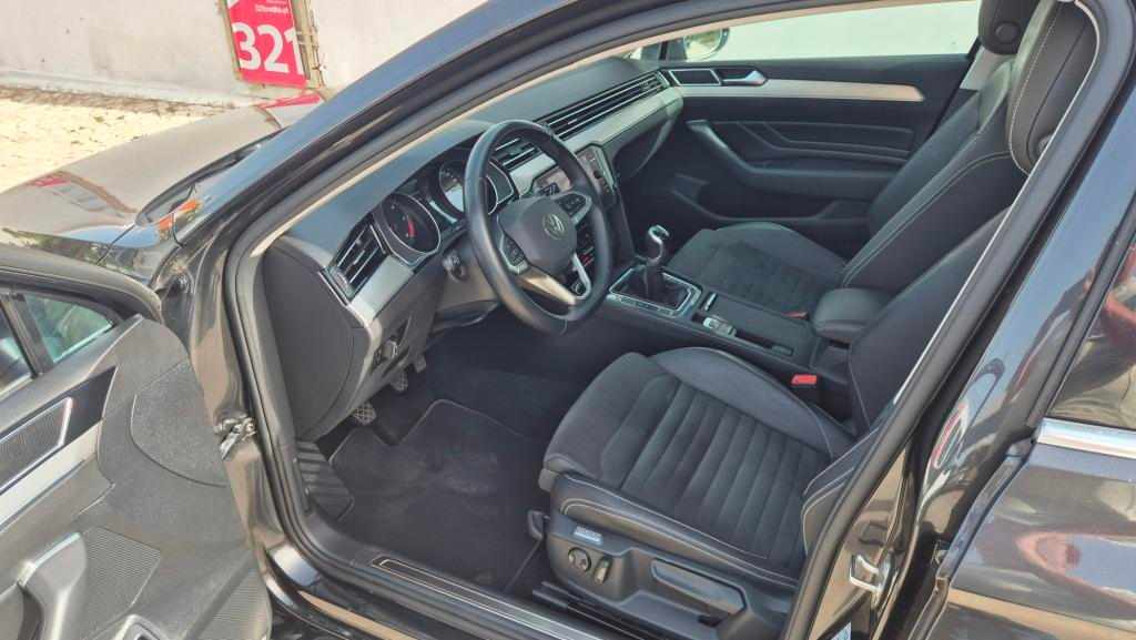 volkswagen-passat-2-0-tdi-bluemotion-2022-diesel-1968cc