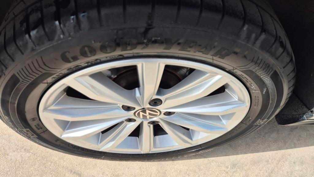 volkswagen-passat-2-0-tdi-bluemotion-2022-diesel-1968cc