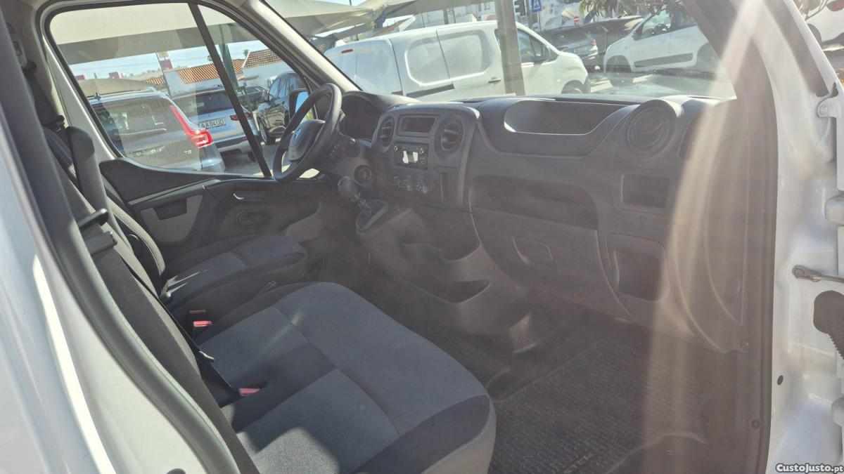 renault-master-2-3-110cv-2019-diesel-2299cc