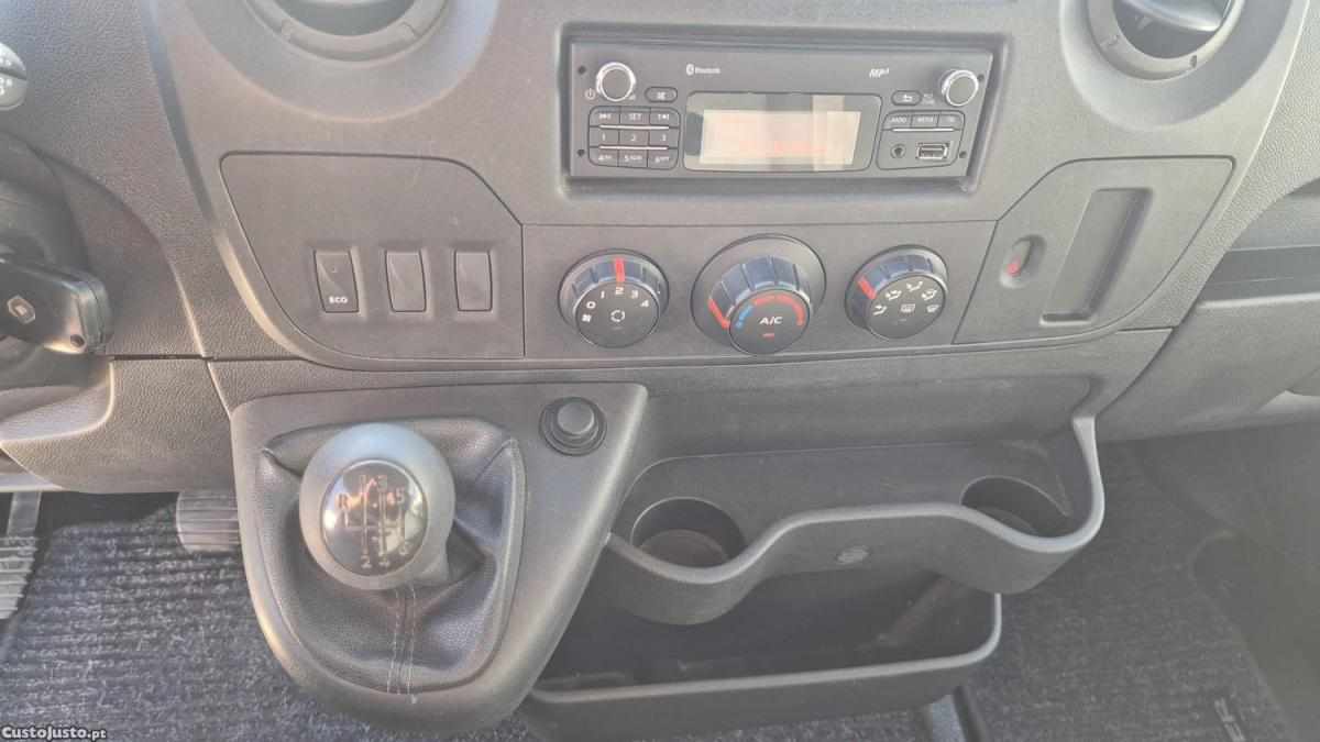 renault-master-2-3-110cv-2019-diesel-2299cc