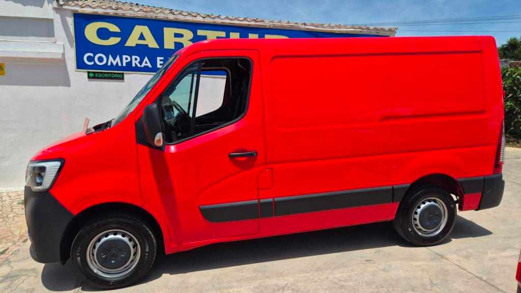 renault-master-2-3-136cv-2022-diesel-2299cc
