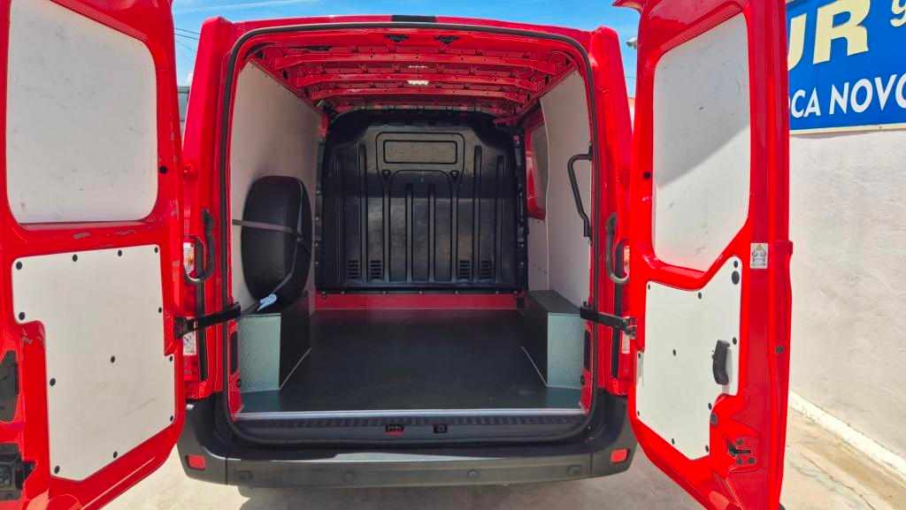 renault-master-2-3-136cv-2022-diesel-2299cc