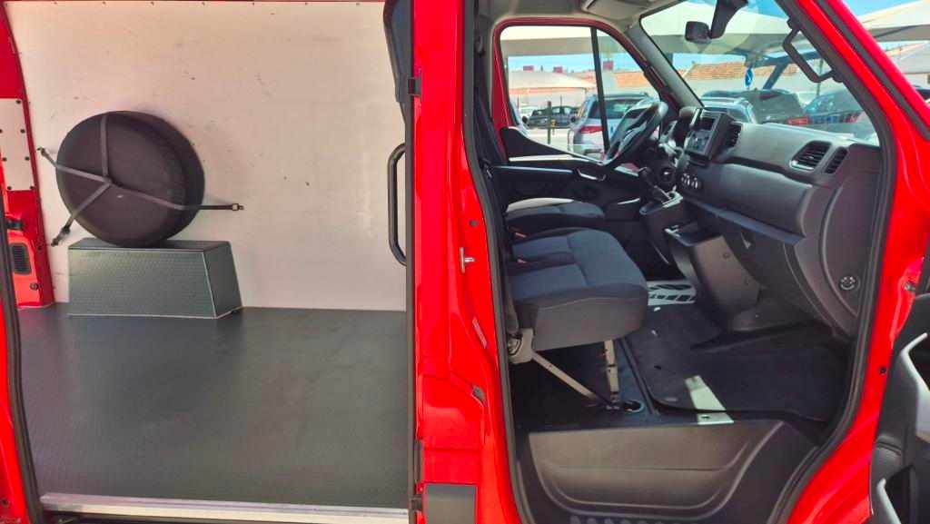 renault-master-2-3-136cv-2022-diesel-2299cc