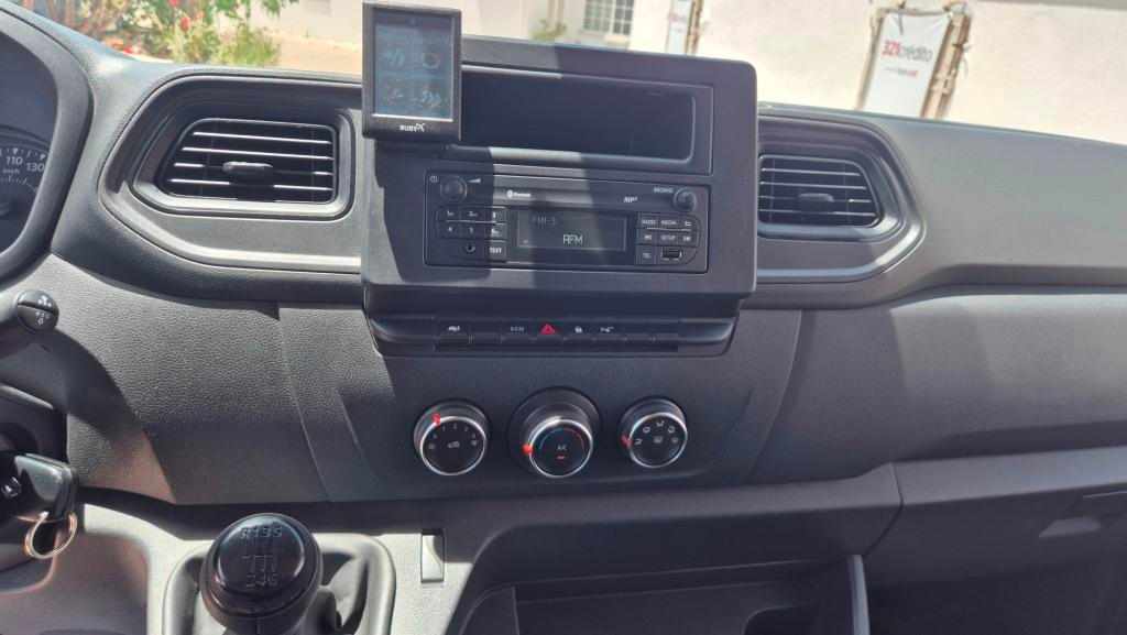 renault-master-2-3-136cv-2022-diesel-2299cc