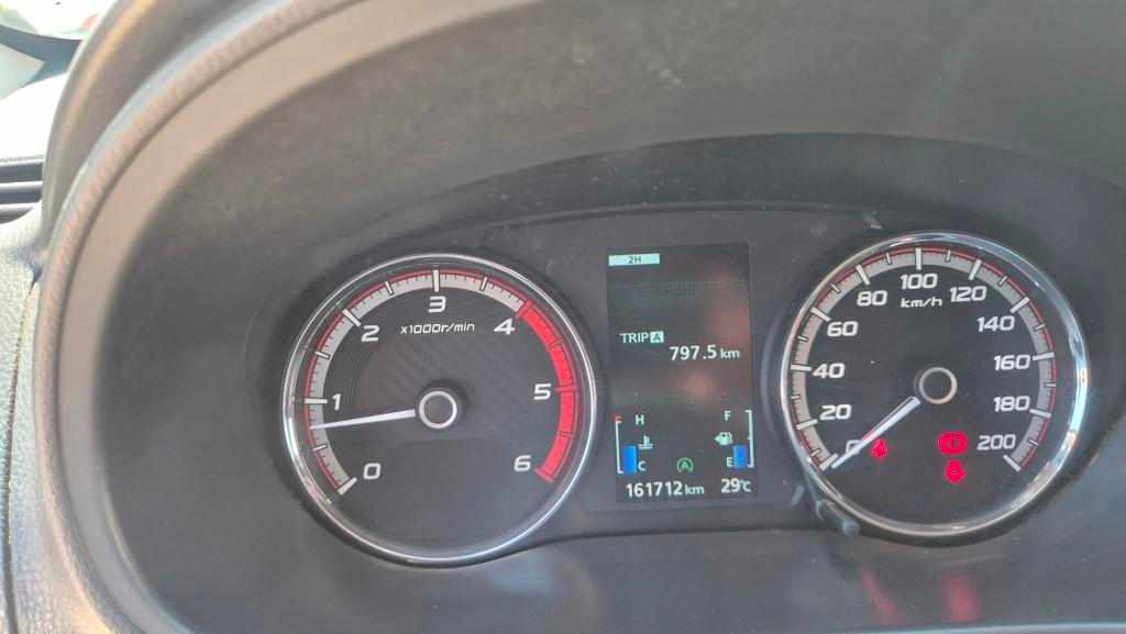 mitsubishi-l200-2-2-di-d-2021-diesel-2268cc