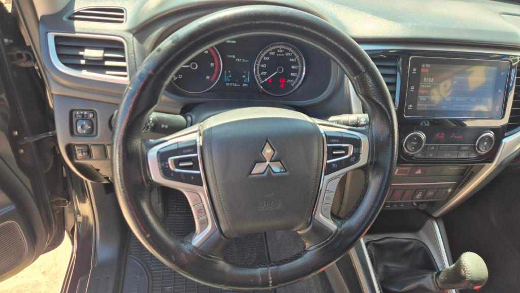 mitsubishi-l200-2-2-di-d-2021-diesel-2268cc