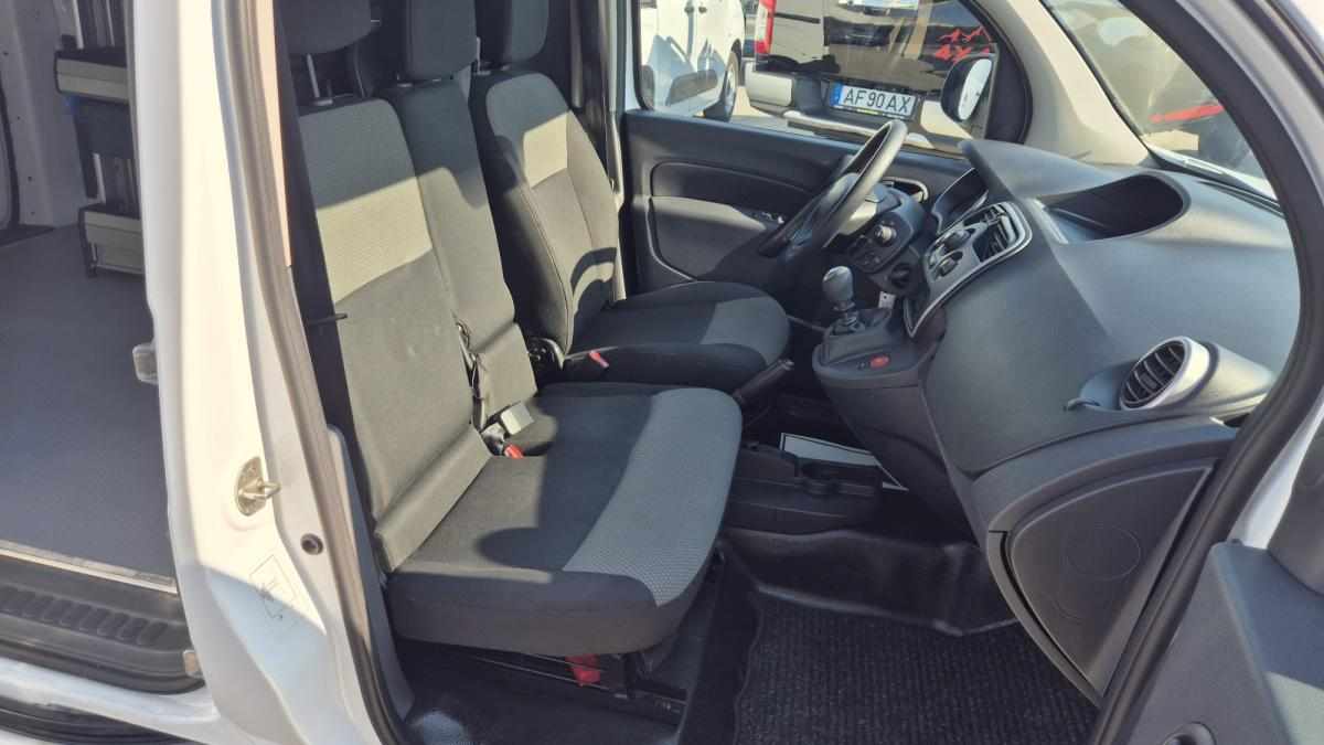 renault-kangoo-1-5-95cv-2021-diesel-1461cc