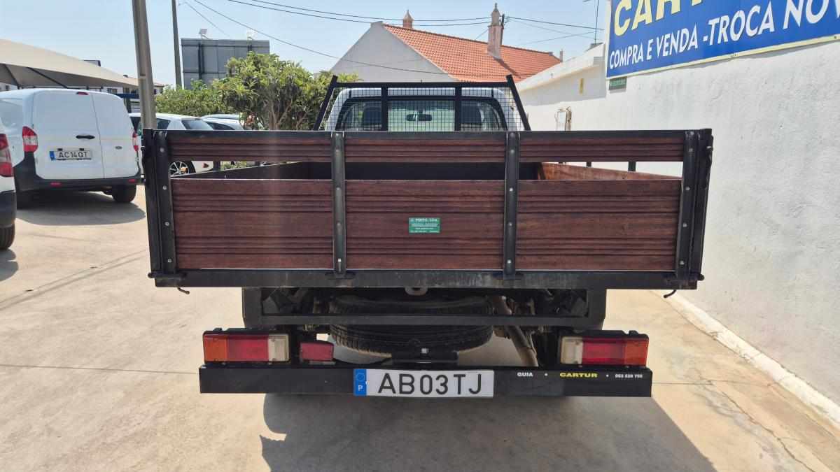 toyota-hilux-2-4-4wd-2020-diesel-2393cc