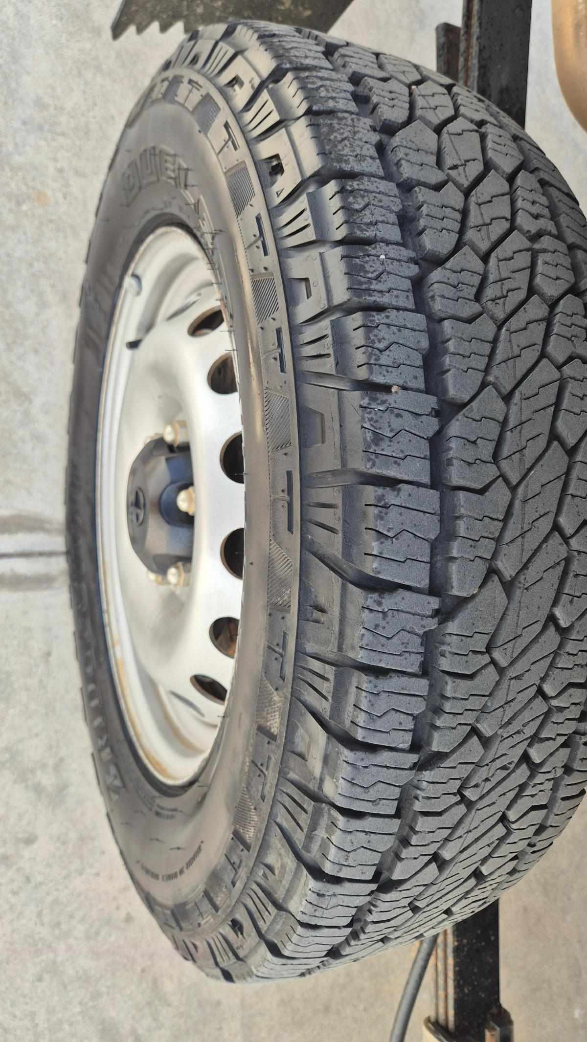 toyota-hilux-2-4-4wd-2020-diesel-2393cc
