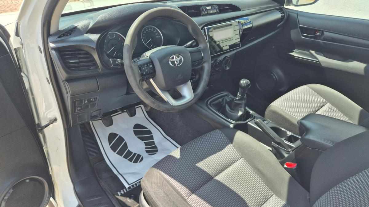 toyota-hilux-2-4-4wd-2020-diesel-2393cc