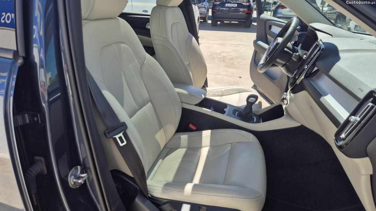 volvo-xc40-1-5-t2-2021-gasolina-1477cc