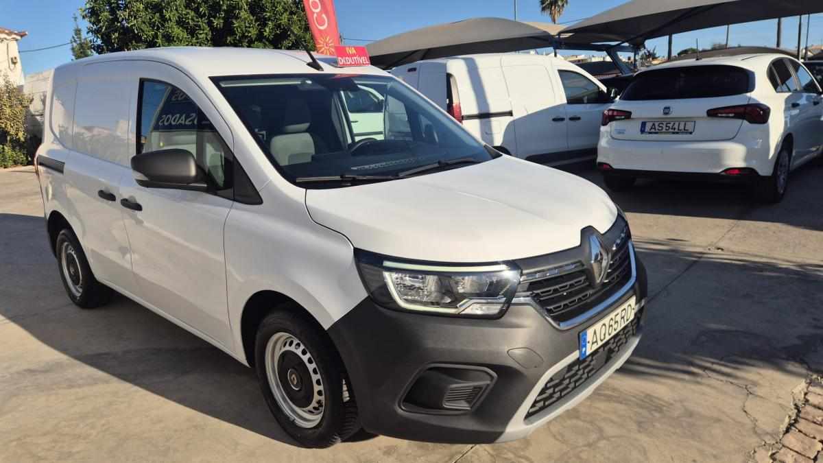 renault-kangoo-1-5-95cv-2022-diesel-1461cc